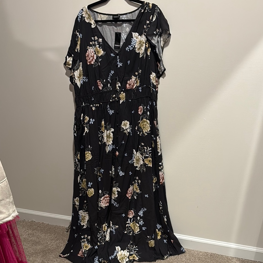 Torrid Flutter Sleeve Maxi Dress